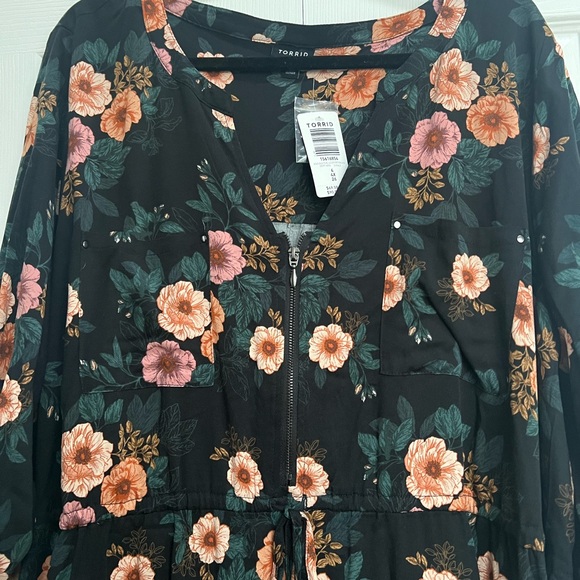 NWT Torrid Zip Front Challis Dress - Picture 3 of 7